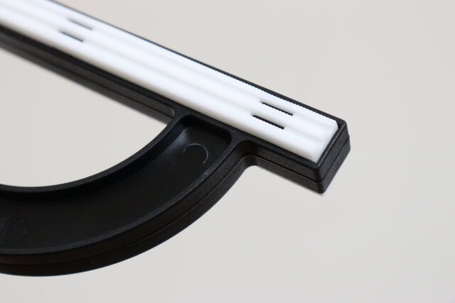 セリアの毛玉とりブラシ3