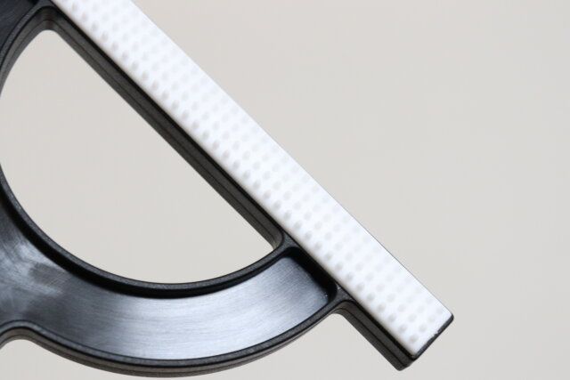 セリアの毛玉とりブラシ4