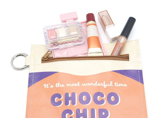 ダイソー フラットポーチ（お菓子柄） 使用例 コスメ