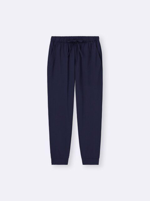 GUのドライストレッチジョガーパンツ