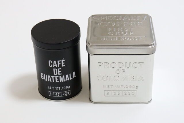 セリアのミニコーヒー缶 丸型プリントとコーヒー缶 角型