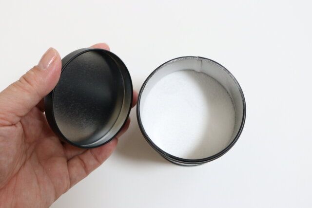 セリアのミニコーヒー缶 丸型プリントはインスタントコーヒーの保存におすすめ