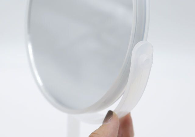 ダイソー 両面卓上ミラー ラウンドクリア クリア素材