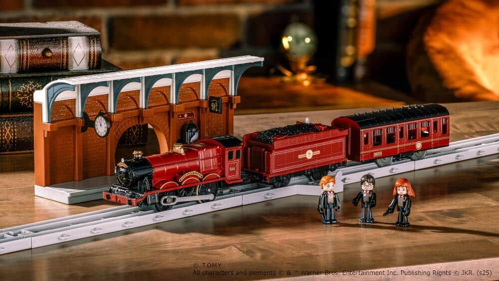 ハリーポッター ダニエルニコルコラボ ホグワーツ特急ショルダー ハリー・ポッター」コラボ「プラレール」 キャラのフィギュア
