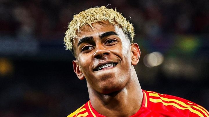 18歳神童スター、250人招待の盛大な誕生パーティー開催！カメラ禁止だったワケは