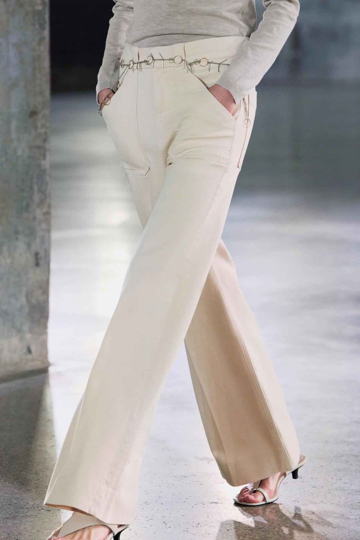 画像2: 出典：ZARA