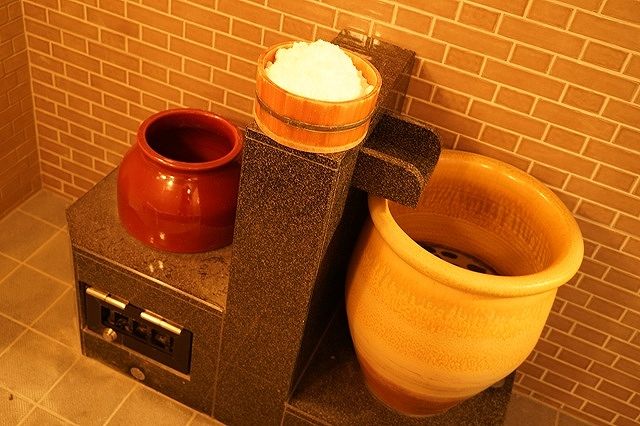 深蒸房（スチームサウナ）