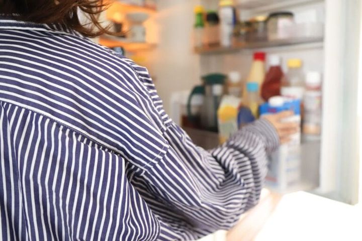 「片開き」と「観音開き」はどちらが節電？