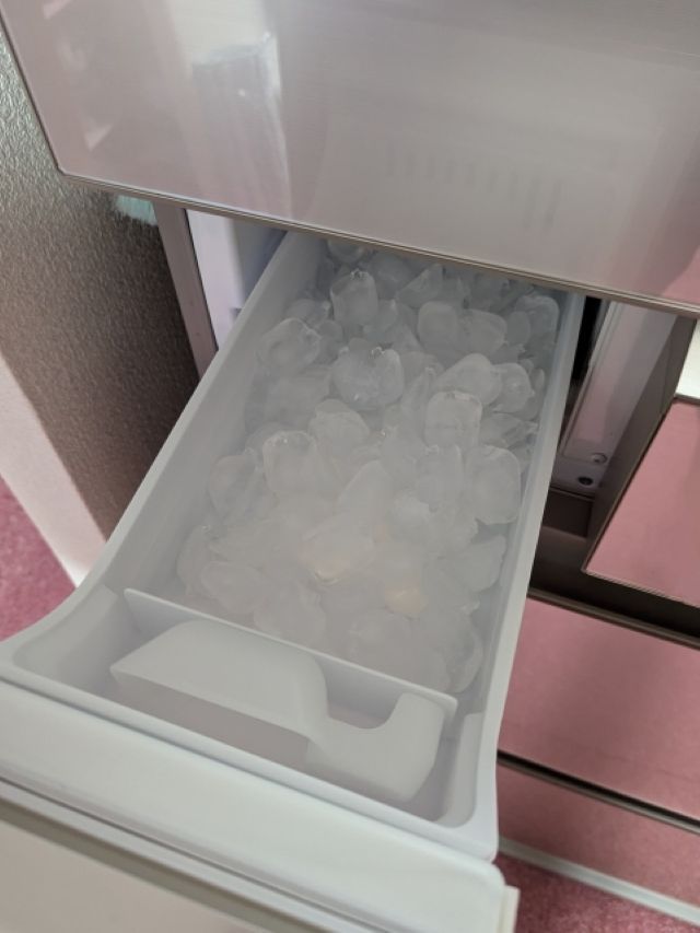 意外な落とし穴！製氷機能の間違った使い方が冷蔵庫を壊す？！