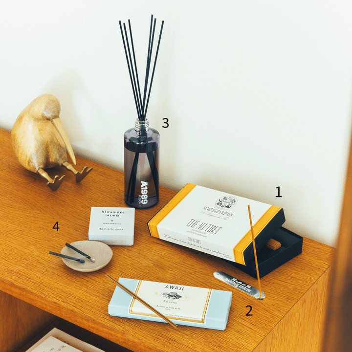 リビングに広がるリラックス時間を演出する香り