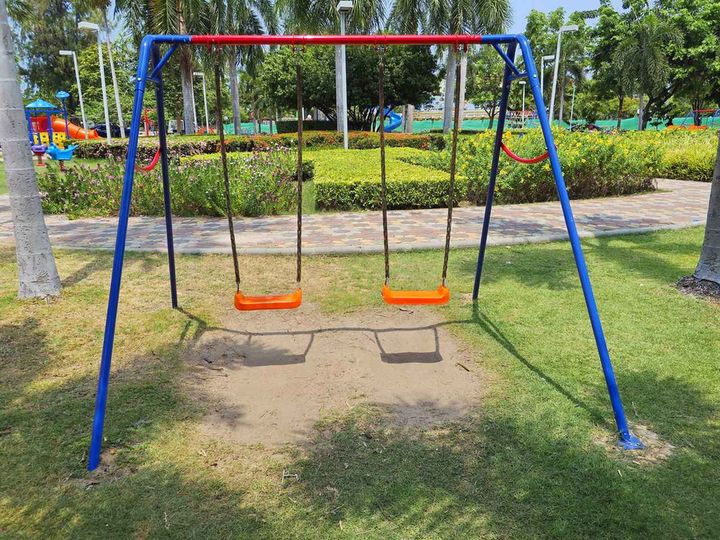 画像: 「並んでる人なんて気にしなくていいよ〜」【非常識な母親】→ まさかの『救世主』は小さな男の子！