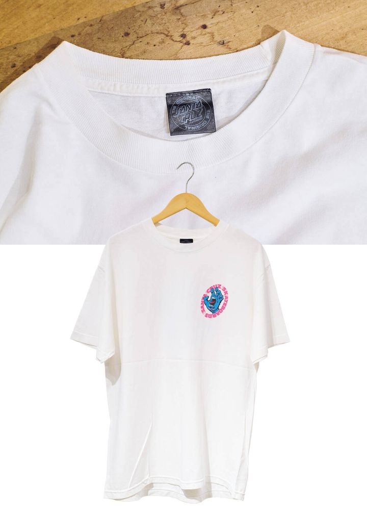 〈サンタクルーズ〉のTシャツ