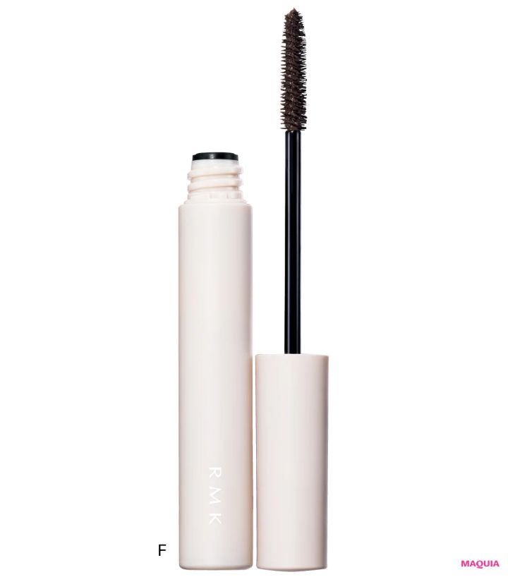 “色を使わない”透明感のまとい方。元ギャルのメイクアップアーティスト・・福岡玲衣さんに学ぶ、盛れるニュアンスメイク_11