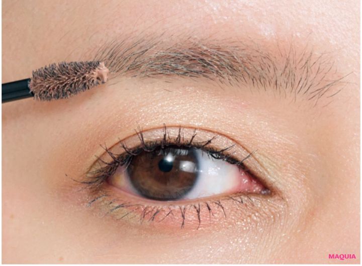 “色を使わない”透明感のまとい方。元ギャルのメイクアップアーティスト・・福岡玲衣さんに学ぶ、盛れるニュアンスメイク_6