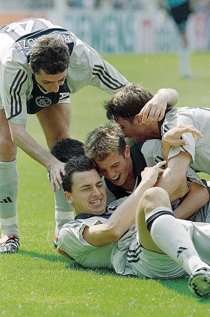 実は「とてつもなく仲が悪かったチームメイト」6組