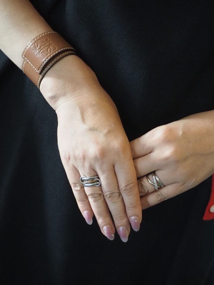 ロエベのバングル