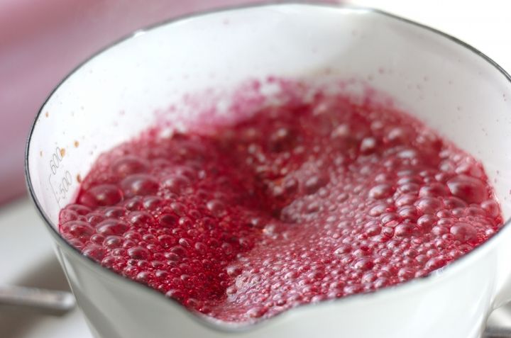 豚のスペアリブ・ブルーベリーソースの作り方2