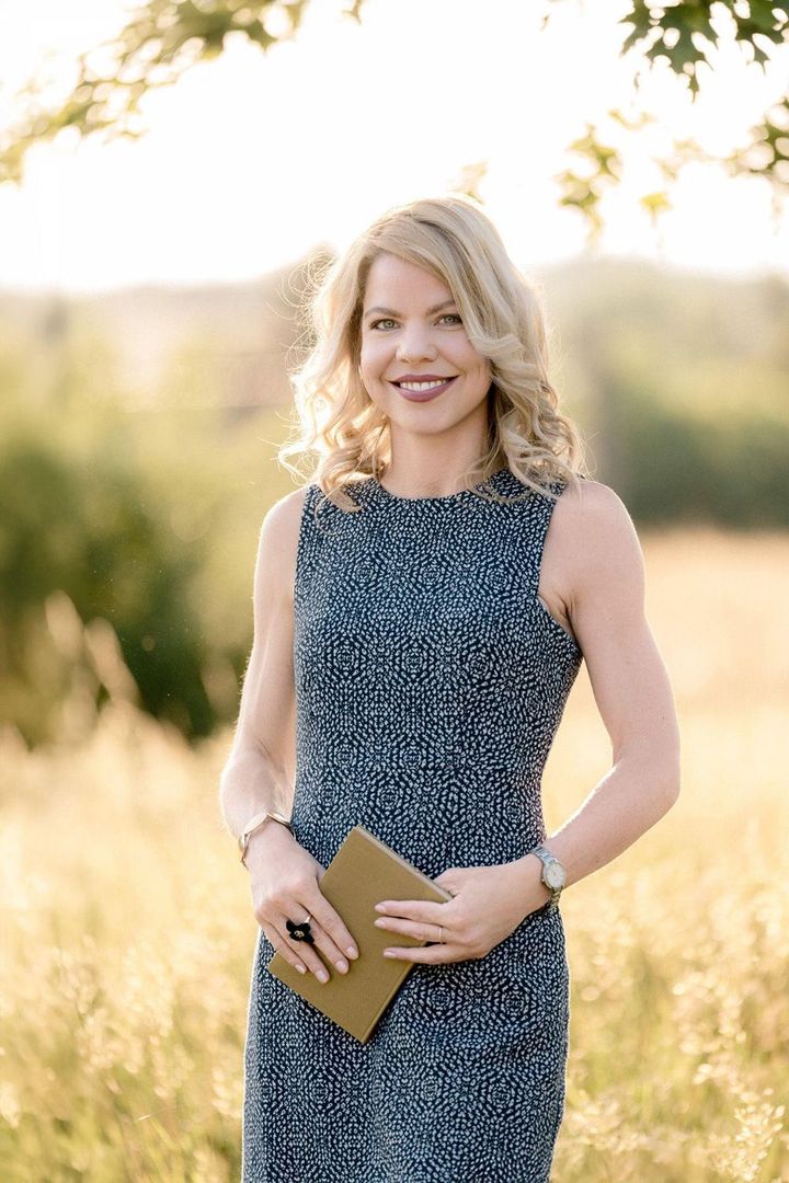 キシュ＝コジマ・ジョルジナ博士自身も子どもを育てながら、MCC若者研究所の研究部長を務め、若い世代の考え方やライフスタイルについての理解を深めることに専念している。