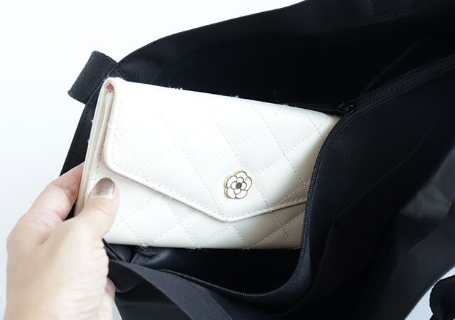 宝島社の素敵なあの人9月号付録のミラ・ショーンのトートバッグ5