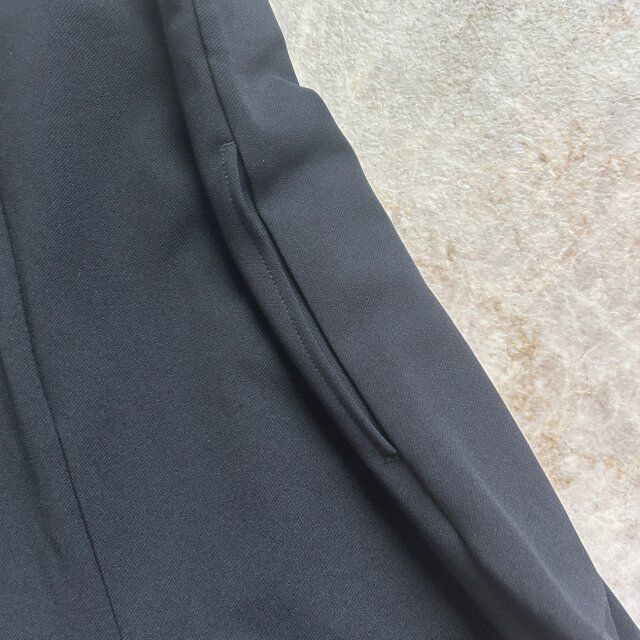 両サイドにポケット付き