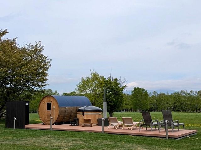 宿泊者専用のバレルサウナ