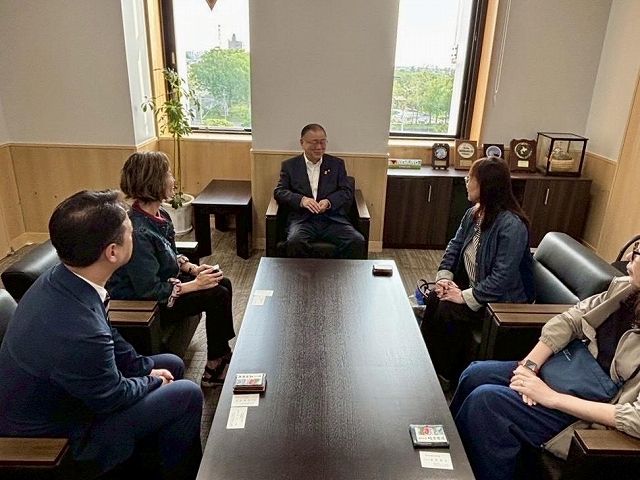 根室市長・石垣雅敏