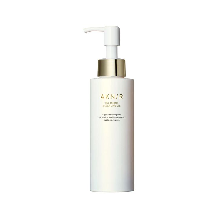 画像: バランシングクレンジングオイル120ｍL ¥4,950（2025年7月24日発売）／AKNIR 出典元：aknir.jp