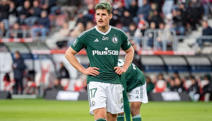 日本代表DFの同僚選手、海外での試合に帯同せず…過去の“政権批判”で安全を確保できず