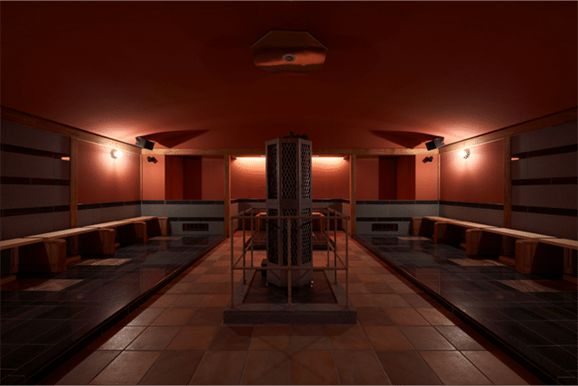 ロウリュ岩盤浴