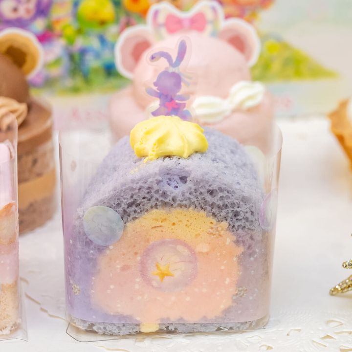 【ステラ・ルー】ヨーグルトホイップクリームのブルーベリー風味のロールケーキ