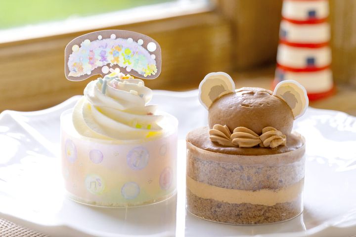 東京ディズニーシー“ダッフィー＆フレンズ20周年：カラフルハピネス”アソーテッド・ミニケーキ3