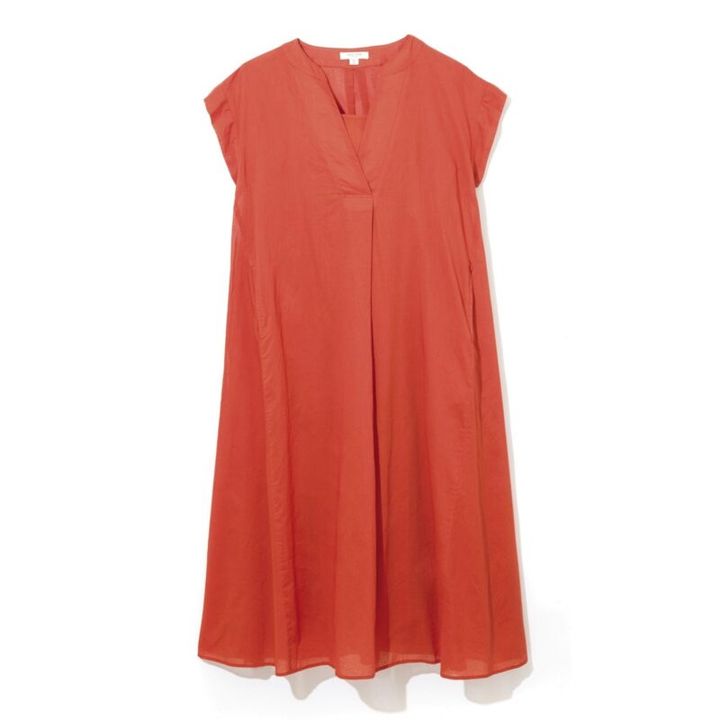 お出かけ気分が上がるオレンジ。ナチュラルな風合いのインド綿で快適。8547円（フリークス ストア／フリークス ストア渋谷）