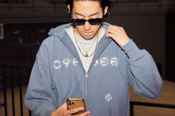 Valuence INFINITIESメンバーTOMOYAの私服スナップ