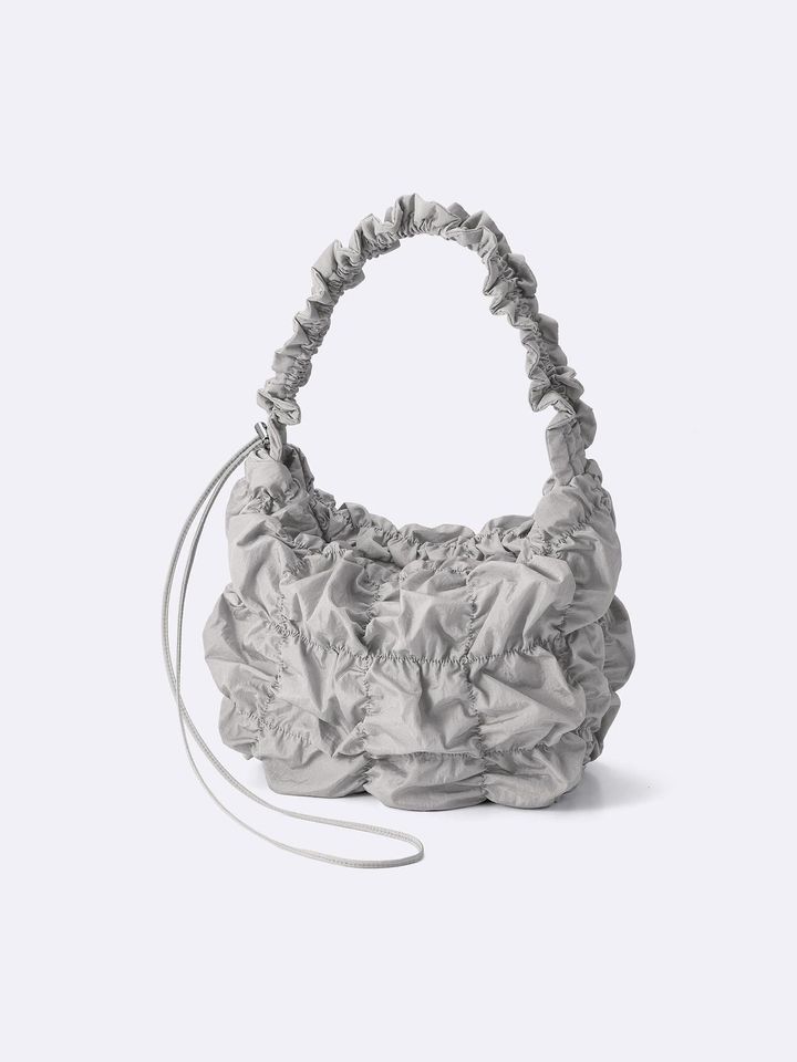 画像1: 出典：GU