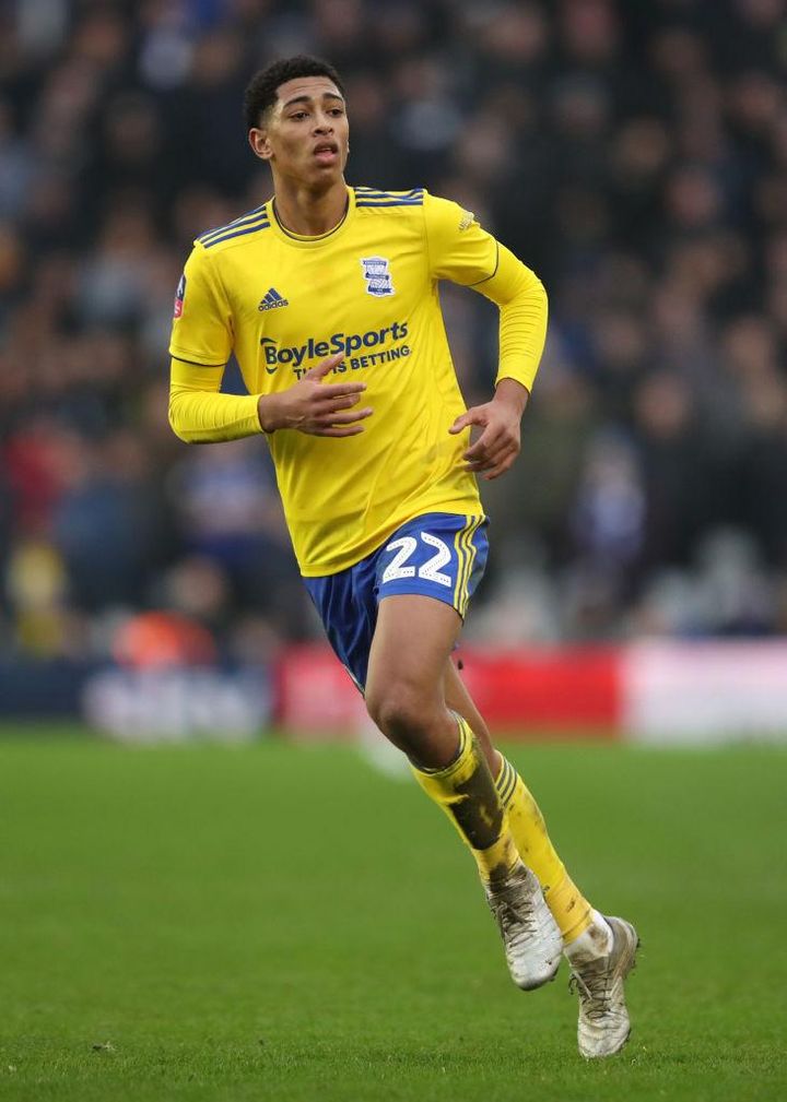 まだ子供なのに？！「11～17歳で信じられない移籍金が動いたサッカー選手」6名