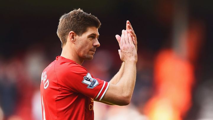 遠藤航所属リヴァプールのレジェンド、45歳でおじいちゃんに…初孫の父は麻薬王一家！？