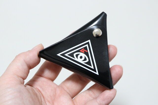 セリアのムー 三角形小物ケース3