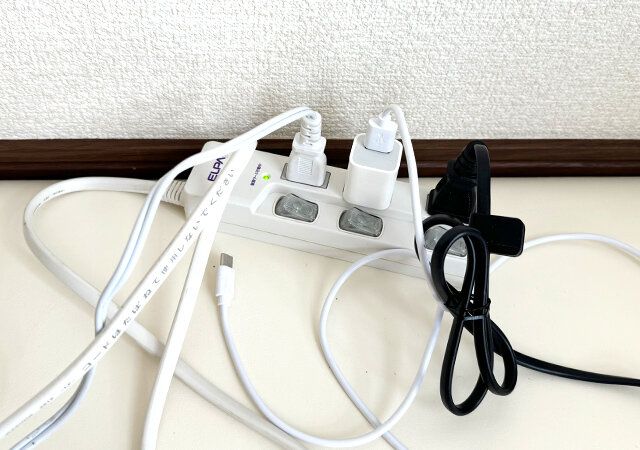 電源タップ コード