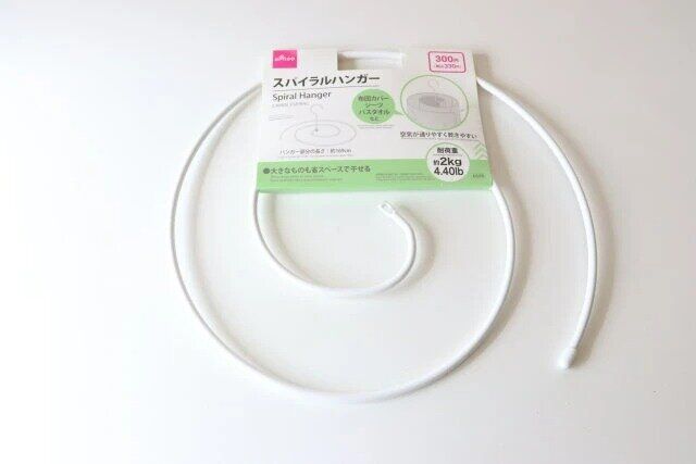 ダイソー スパイラルハンガー パッケージ