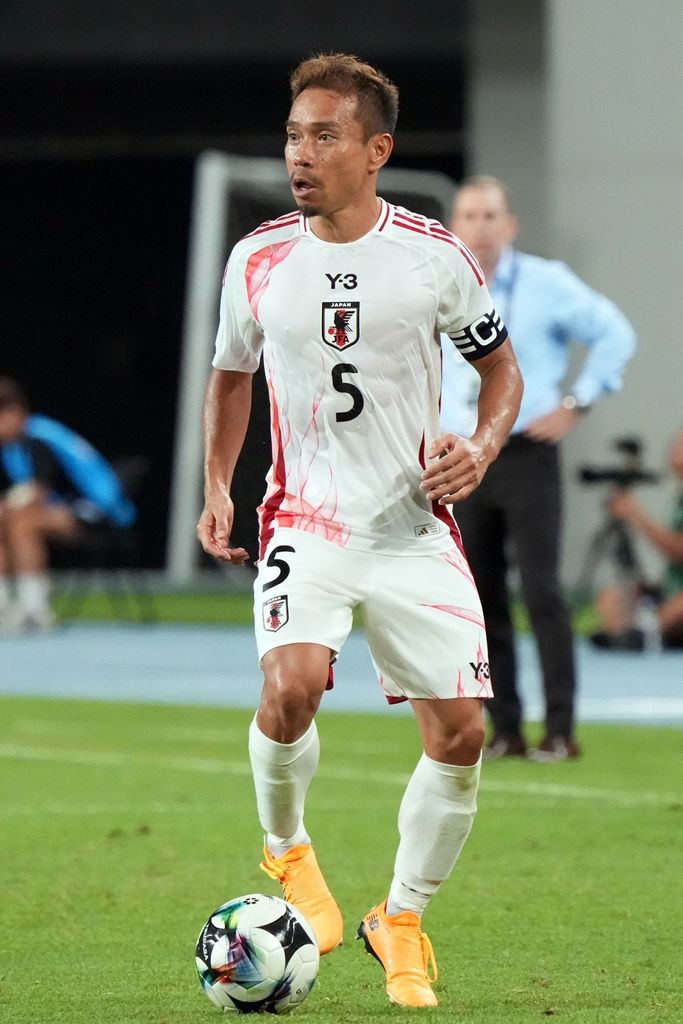 ミズノが最多！サッカー日本代表、全選手の契約メーカーと着用スパイク一覧（E-1選手権2025完全版）