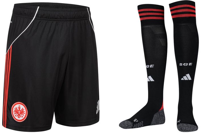 堂安律の獲得が噂されるドイツ名門に新ユニフォームが登場！メーカーは「アディダスが復活」