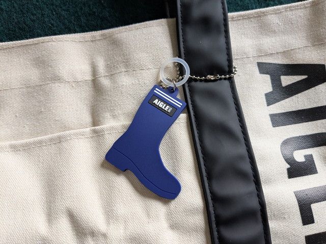 エーグルトートバッグチャーム