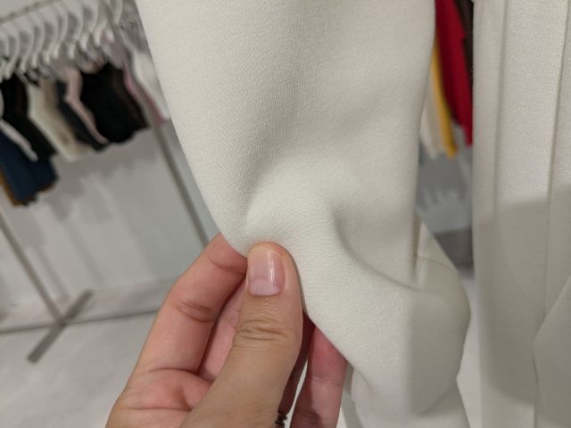 パフスウェットフルジップパーカの生地感