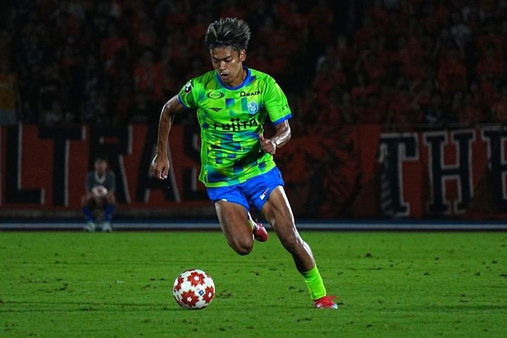 FW小田裕太郎が新境地開拓へ「デンべレに感化された」と猛烈プレスでJ1湘南ベルマーレ初得点を目指す