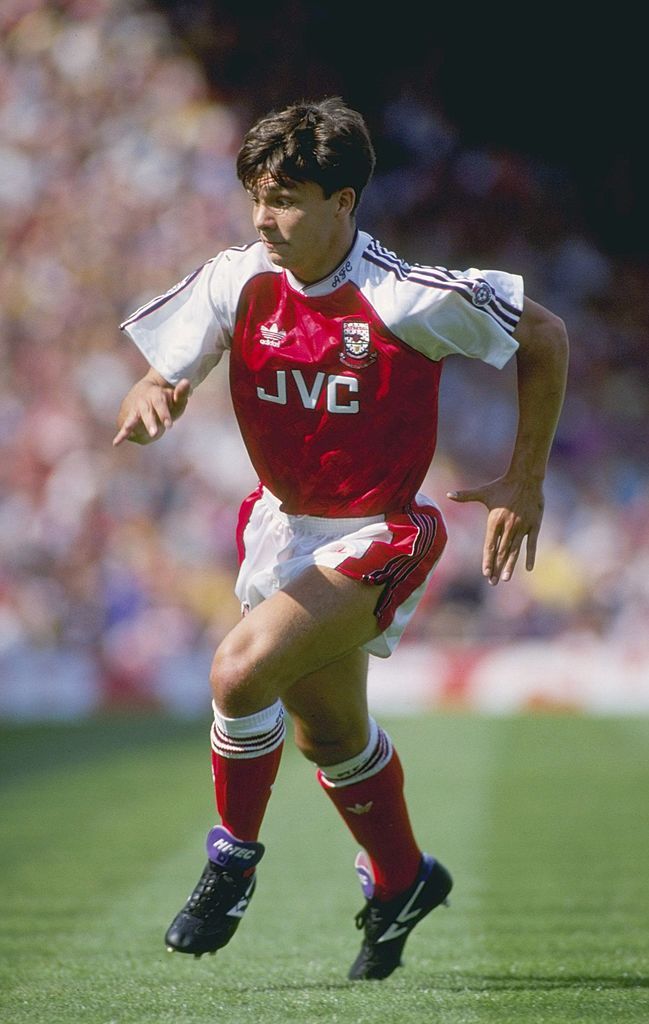 消防士、教師、警察官…6名の名選手が引退後に就いた「普通過ぎる職業」