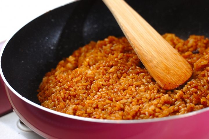 フライパンで海鮮ビビンバの作り方3