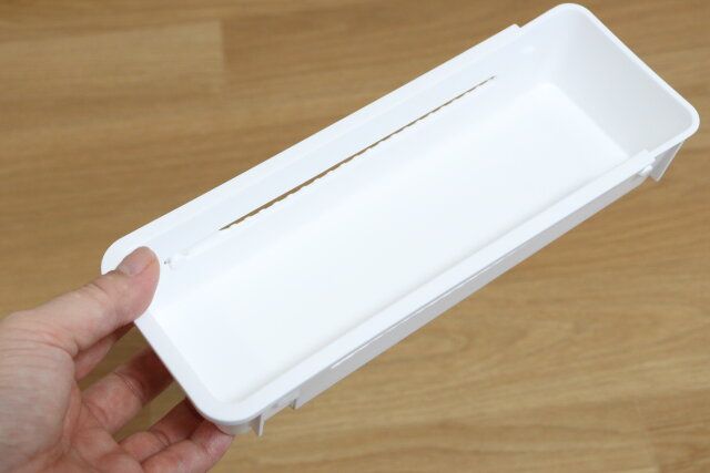 セリアの伸縮キッチン整理トレーはカトラリーの収納におすすめ