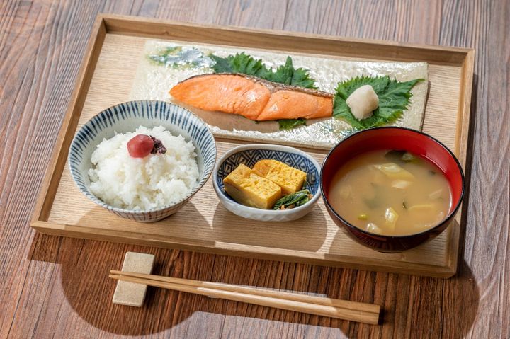 朝食は何時から食べてOK？