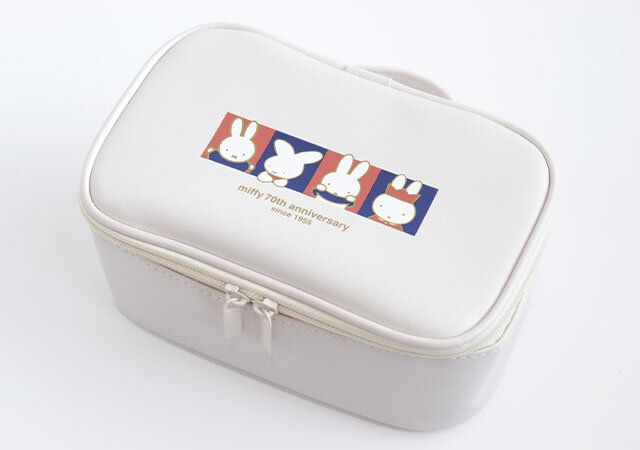 宝島社のリンネル9月号増刊付録のミッフィーのドレッサーポーチ1