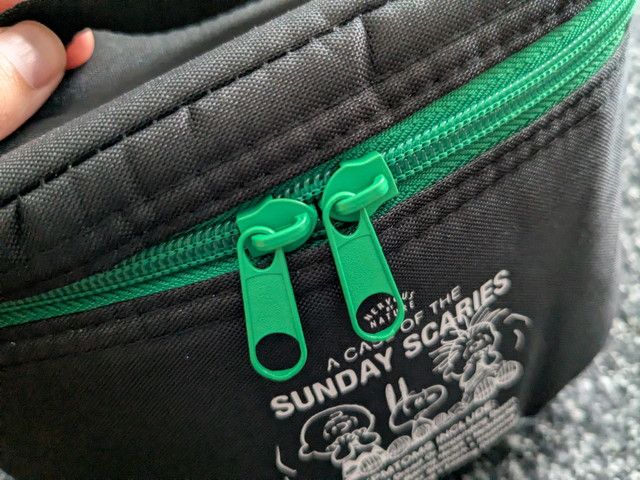 SNOOPYデイリー保冷ポーチファスナー